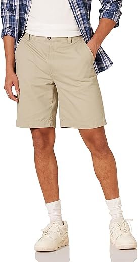 Amazon Essentials Men's Classic-Fit 9" Khaki Shorts